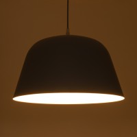GLOBOSTAR® UPVALE 01282 Μοντέρνο Κρεμαστό Φωτιστικό Οροφής με Ντουί 1 x E27 AC 220-240V IP20 - Γκρι & Λευκό - Μ40 x Π40 x Υ24cm