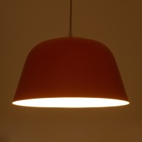 GLOBOSTAR® UPVALE 01283 Μοντέρνο Κρεμαστό Φωτιστικό Οροφής με Ντουί 1 x E27 AC 220-240V IP20 - Πορτοκαλί & Λευκό - Μ40 x Π40 x Υ24cm