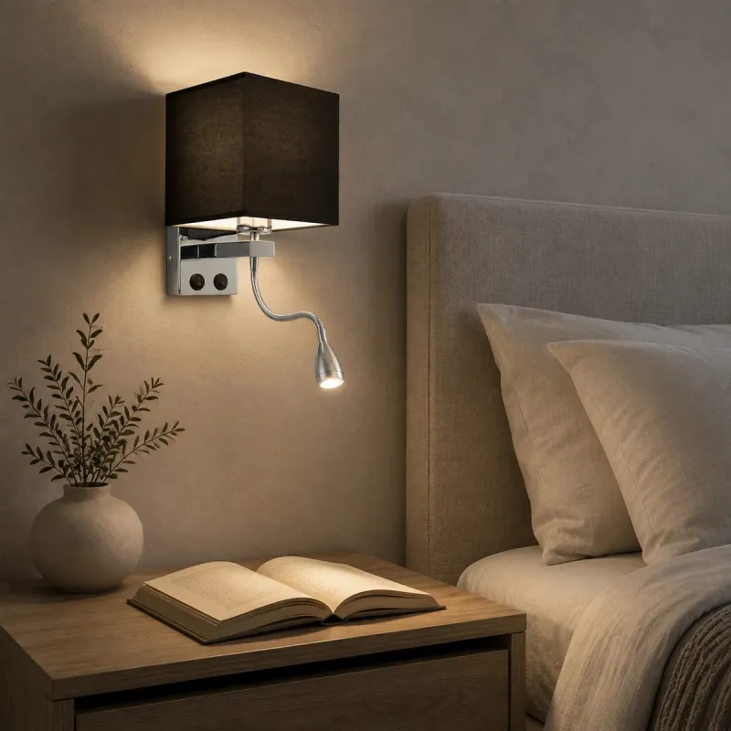 GLOBOSTAR® ELEGANT 01494 Μοντέρνο Φωτιστικό Τοίχου - Απλίκα Ξενοδοχείου Reading Light με Ντουί 1 x E27 LED 3W 270lm 36° AC 220-240V IP20 Θερμό Λευκό 2700K - CREE XPE Chip - Ασημί & Μαύρο - Μ17 x Π21 x Υ43cm - 2 Χρόνια Εγγύηση