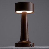 GloboStar® BELLA 76507 Επαναφορτιζόμενο Επιτραπέζιο Φωτιστικό Πορτατίφ LED 1.5W 105lm 120° DC 5V IP44 Θερμό Λευκό 2700K Dimmable Καφέ Αλουμίνιο - Μ9 x Π9 x Υ21cm - 2 Xρόνια Εγγύηση