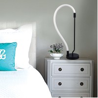 InLight Επιτραπέζιο φωτιστικό LED 18W 3000K από μαύρο μέταλλο και σωλήνα σιλικόνης D:60cm (3010)