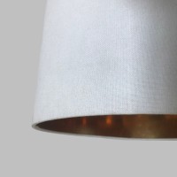 HATCUS ΦΩΤΙΣΤΙΚΟ ΕΠΙΤΡΑΠΕΖΙΟ 31x31x53cm POLYRESIN TERRACOTTA ΥΦΑΣΜΑ ΛΕΥΚΟ