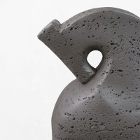 ARCHON I ΔΙΑΚΟΣΜΗΤΙΚΟ ΑΛΟΓΟ 17x7.5x22cm RESIN ΚΑΦΕ ΣΚΟΥΡΟ