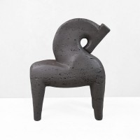 ARCHON I ΔΙΑΚΟΣΜΗΤΙΚΟ ΑΛΟΓΟ 17x7.5x22cm RESIN ΚΑΦΕ ΣΚΟΥΡΟ