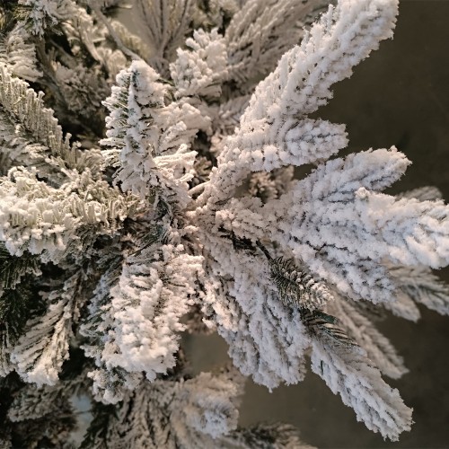 IMPERIAL EVERGREEN ΧΡΙΣΤΟΥΓΕΝΝΙΑΤΙΚΟ ΔΕΝΤΡΟ ΧΙΟΝΙΣΜΕΝΟ 125x125x180cm PE/PVC ΠΡΑΣΙΝΟ ΛΕΥΚΟ