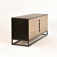 Έπιπλο TV Indus από ξύλο σε φυσική απόχρωση 133x39x55cm