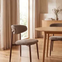 Καρέκλα AVERON σοκολατί με καφέ πόδια 52x55.5x77 cm