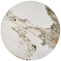 VENUS 2 c. τραπέζι σαλονιού, λευκό μάρμαρο / χρυσό  80/80/44 cm